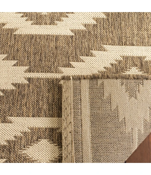 Safavieh Beach House BHS171 Cream / Beige 5'-3" X 7'-6" Rectangle Area Rug