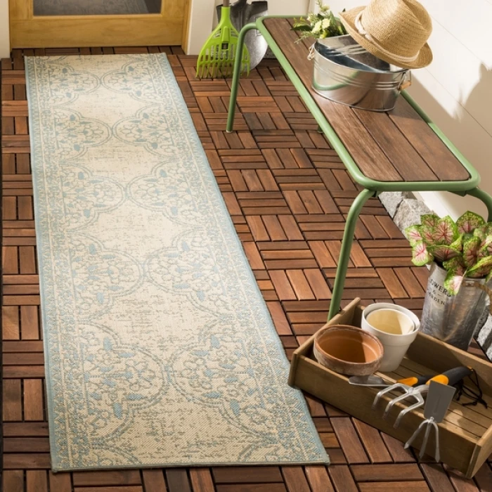 Safavieh Beach House BHS174 Aqua / Cream 2'-2" X 12' Runner Area Rug