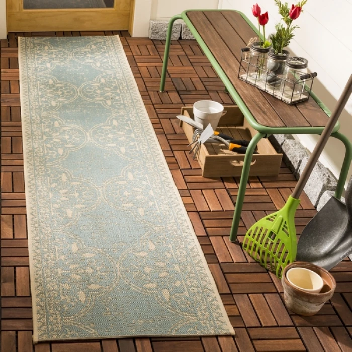 Safavieh Beach House BHS174 Cream / Aqua 2'-2" X 6' Runner Area Rug