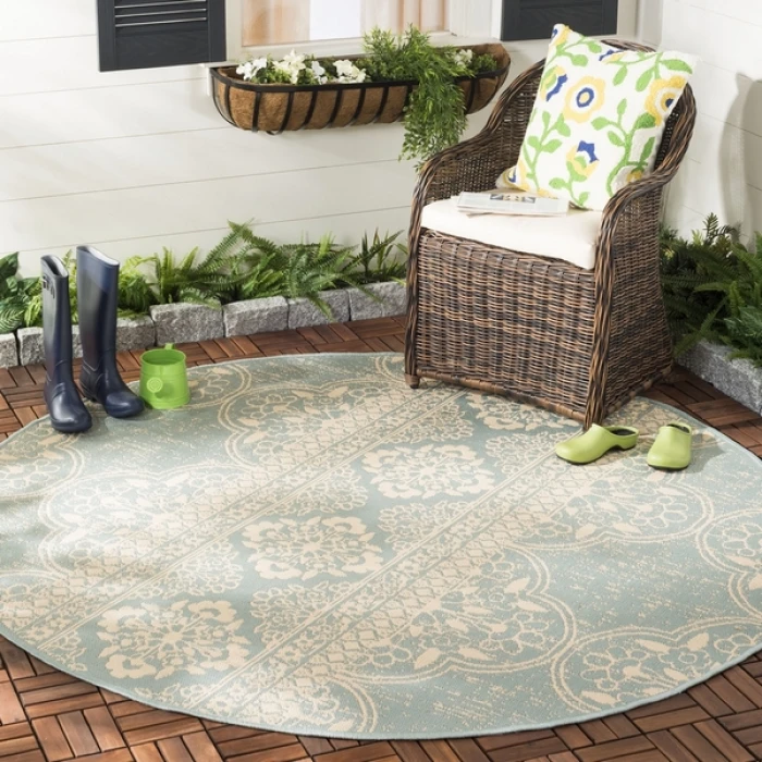 Safavieh Beach House BHS174 Cream / Aqua 8' X 8' Round Area Rug