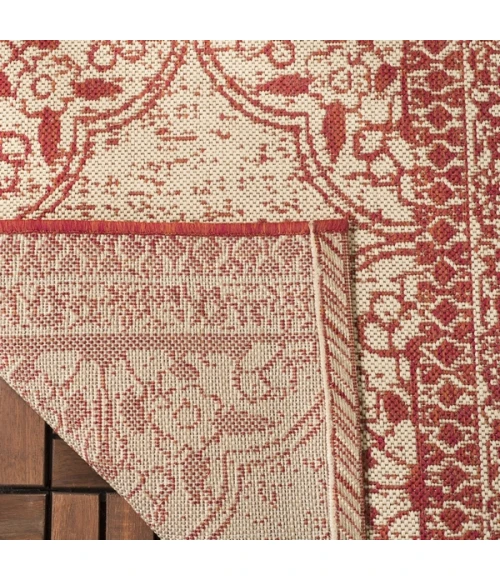 Safavieh Beach House BHS174 Red / Creme 8' X 8' Square Area Rug