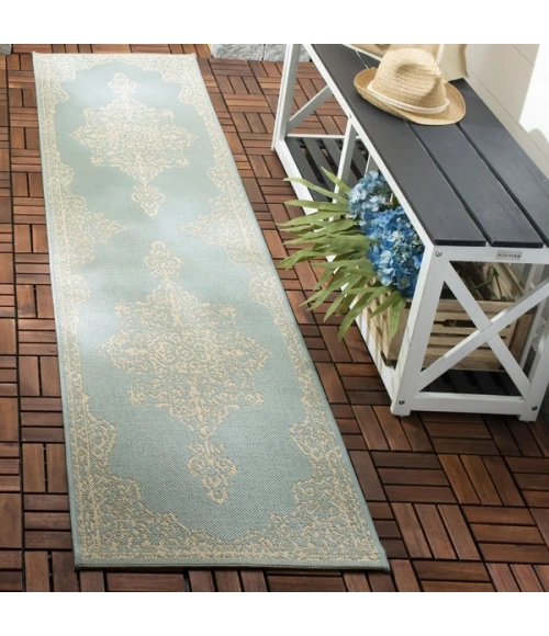 Safavieh Beach House BHS180 Cream / Aqua 2'-2" X 12' Runner Area Rug