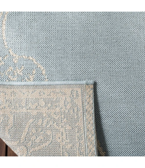 Safavieh Beach House BHS180 Cream / Aqua 2'-2" X 4' Accent Area Rug