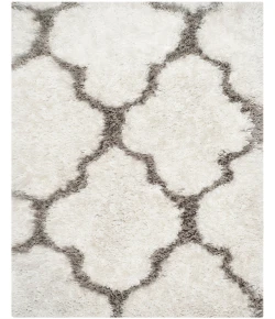 Safavieh Barcelona Shag BSG319 Ivory / Silver 2' X 3' Accent Area Rug