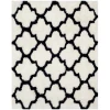 Safavieh Barcelona Shag BSG319 Ivory / Black 5' X 5' Square Area Rug