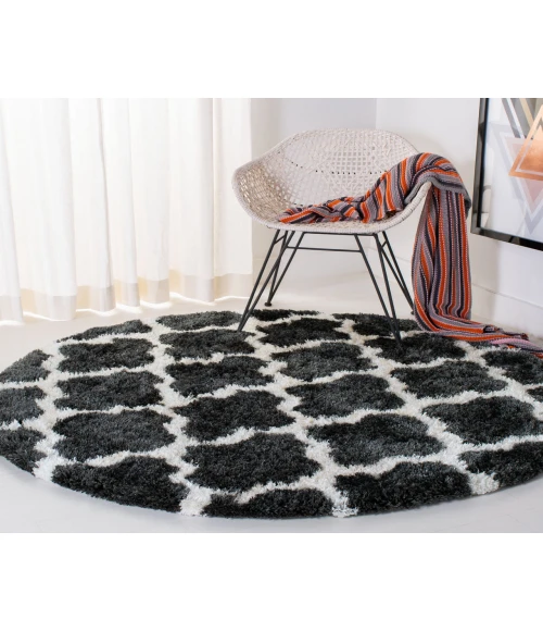 Safavieh Barcelona Shag BSG319 Graphite / Ivory 5' X 5' Round Area Rug