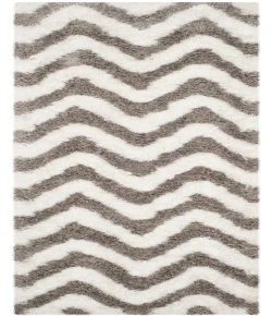 Safavieh Barcelona Shag BSG320 Ivory / Silver 2'-3" X 7' Runner Area Rug