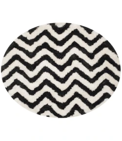 Safavieh Barcelona Shag BSG320 Ivory / Black 5' X 5' Round Area Rug