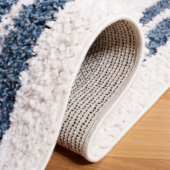 Safavieh Calico Shag Ivory / Blue CLC100 6 ft. 7 in. X 6 ft. 7 in. Square Rug