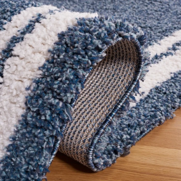 Safavieh Calico Shag Blue / Ivory CLC100 6 ft. 7 in. X 6 ft. 7 in. Square Rug