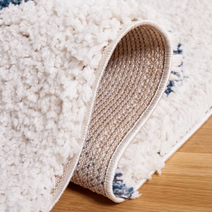 Safavieh Calico Shag Ivory / Blue CLC118 5 ft. 3 in. X 7 ft. 6 in. Rectangle Rug