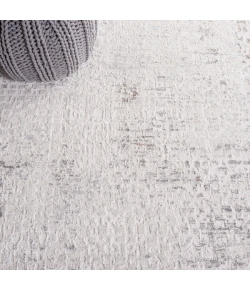 Safavieh Diamond Beige / Grey DIA140 6 ft. 7 in. X 6 ft. 7 in. Round Rug