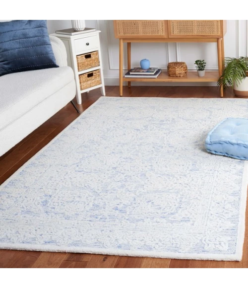 Safavieh Ebony Blue / Ivory EBN102 9 ft. X 12 ft. Rectangle Rug