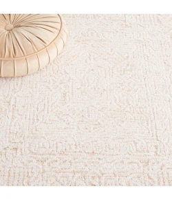 Safavieh Ebony Gold / Ivory EBN104 2 ft. 3 in. X 9 ft. Runner Rug