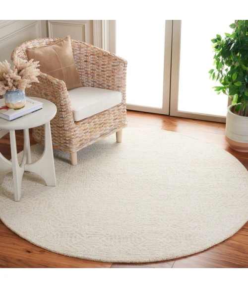 Safavieh Ebony Gold / Ivory EBN104 6 ft. X 6 ft. Round Rug