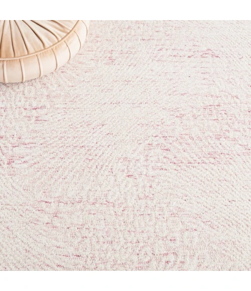 Safavieh Ebony Pink / Ivory EBN105 4 ft. X 6 ft. Rectangle Rug