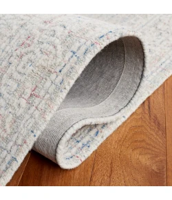 Safavieh Ebony Light Grey / Ivory EBN113 6 ft. X 9 ft. Rectangle Rug