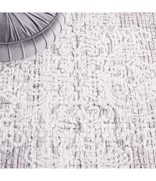 Safavieh Ebony Brown / Ivory EBN113 6 ft. X 9 ft. Rectangle Rug