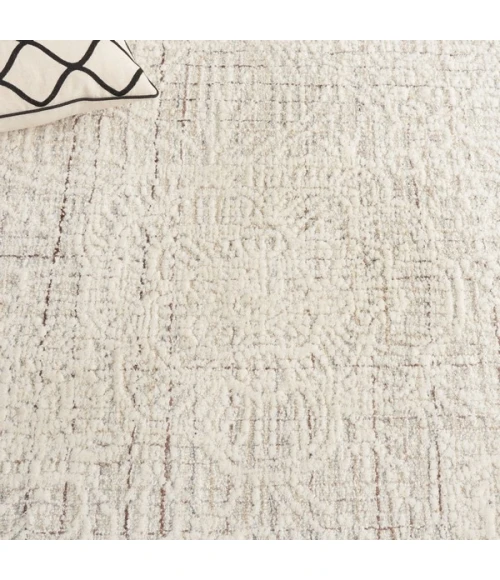 Safavieh Ebony Grey / Ivory EBN114 6 ft. X 9 ft. Rectangle Rug