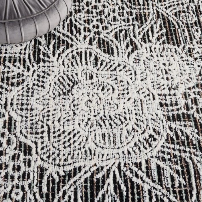 Safavieh Ebony Black / Ivory EBN114 6 ft. X 6 ft. Square Rug