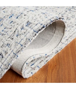 Safavieh Ebony Blue / Ivory EBN115 2 ft. 3 in. X 9 ft. Runner Rug
