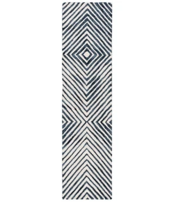 Safavieh Ebony Navy / Ivory EBN150 2 ft. 3 in. X 9 ft. Runner Rug