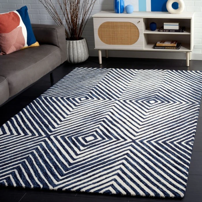 Safavieh Ebony Navy / Ivory EBN150 4 ft. X 6 ft. Rectangle Rug