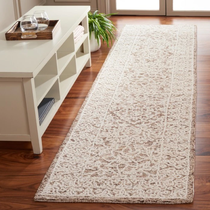 Safavieh Ebony Brown / Ivory EBN202 2 ft. 3 in. X 9 ft. Runner Rug