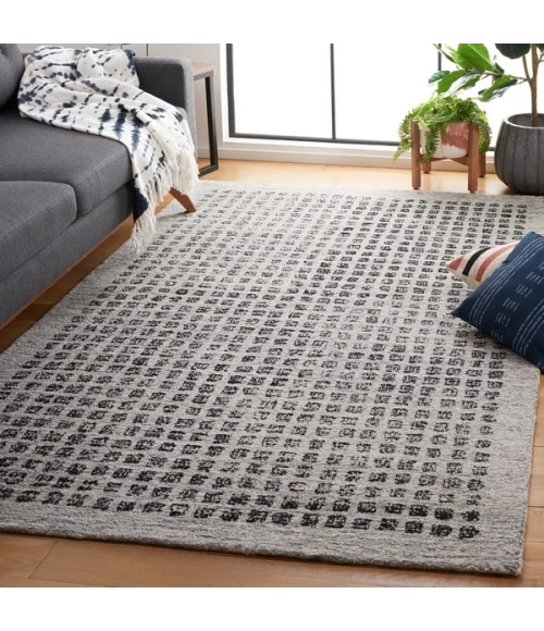 Safavieh Ebony Silver / Black EBN203 3 ft. X 5 ft. Rectangle Rug