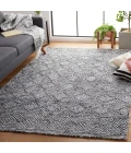 Safavieh Ebony Silver / Black EBN204 5 ft. X 8 ft. Rectangle Rug