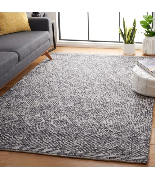 Safavieh Ebony Charcoal / Ivory EBN204 5 ft. X 8 ft. Rectangle Rug