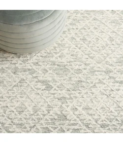 Safavieh Ebony Ivory / Grey EBN303 2 ft. 3 in. X 9 ft. Runner Rug
