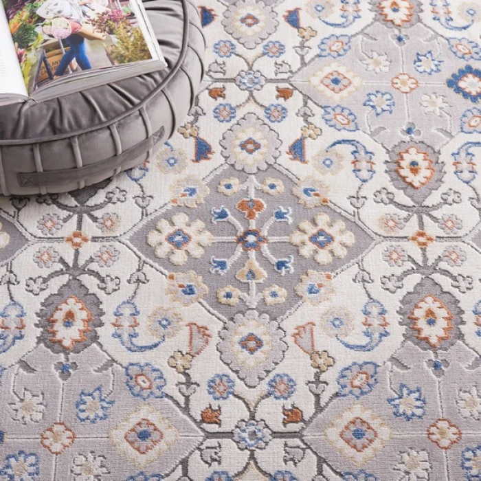 Safavieh Eternal Grey / Blue Rust ETL210 6 ft. 7 in. X 6 ft. 7 in. Round Rug