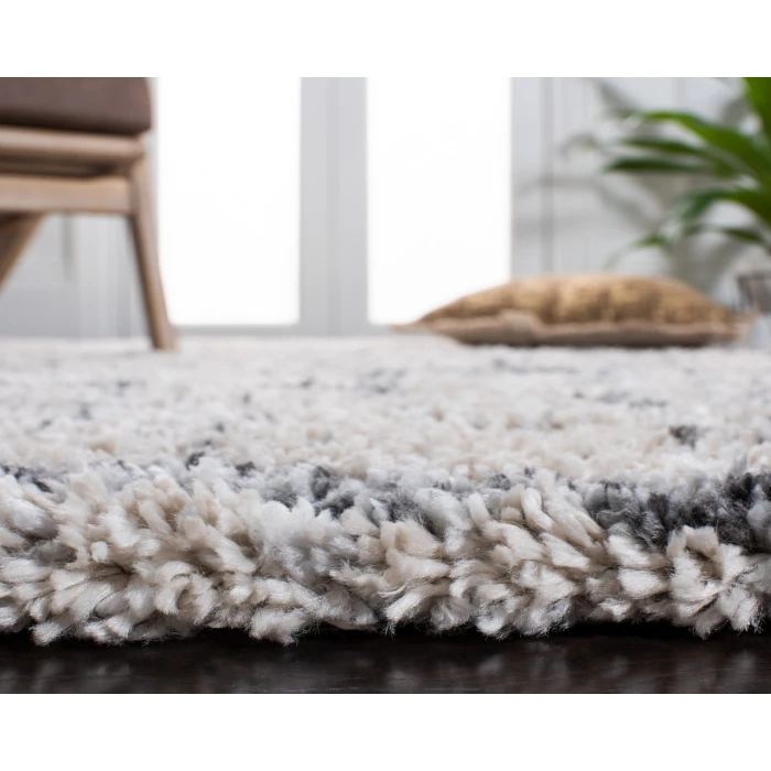 Safavieh Fontana Shag  Ivory / Grey FNT851 3 ft. X 3 ft. Round Rug