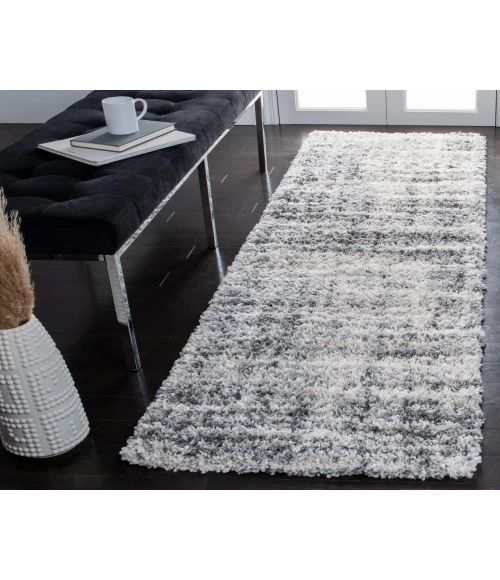 Safavieh Fontana Shag  Grey / Ivory FNT856 2 ft. 3 in. X 12 ft. Runner Rug