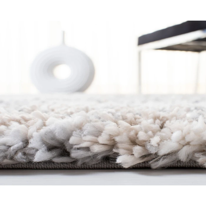 Safavieh Fontana Shag  Grey / Ivory FNT856 2 ft. 3 in. X 10 ft. Runner Rug