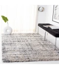 Safavieh Fontana Shag  Grey / Ivory FNT856 5 ft. 3 in. X 7 ft. 6 in. Rectangle Rug
