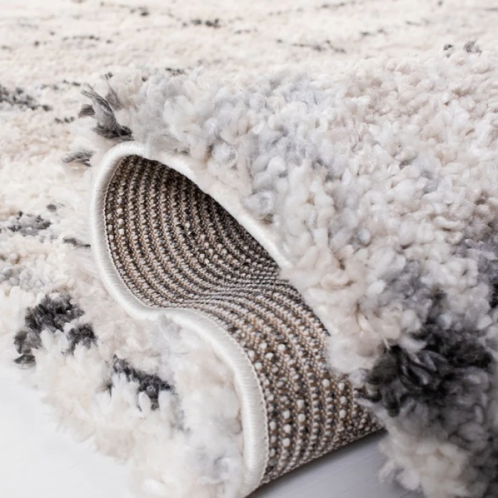 Safavieh Fontana Shag  Grey / Ivory FNT868 6 ft. 7 in. X 6 ft. 7 in. Round Rug