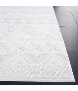 Safavieh Hanna Ivory / Light Grey HAN100 9 ft. X 12 ft. Rectangle Rug