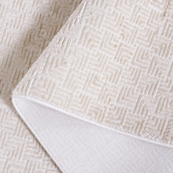 Safavieh Hanna Beige / Ivory HAN110 5 ft. 3 in. X 7 ft. 6 in. Rectangle Rug