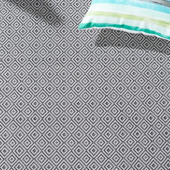 Safavieh Hampton Grey / Black HTN230 2 ft. X 9 ft. Runner Rug