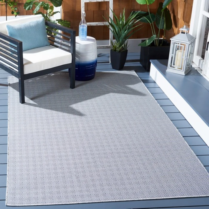 Safavieh Hampton Grey / Blue HTN230 5 ft. 1 in. X 7 ft. 6 in. Rectangle Rug