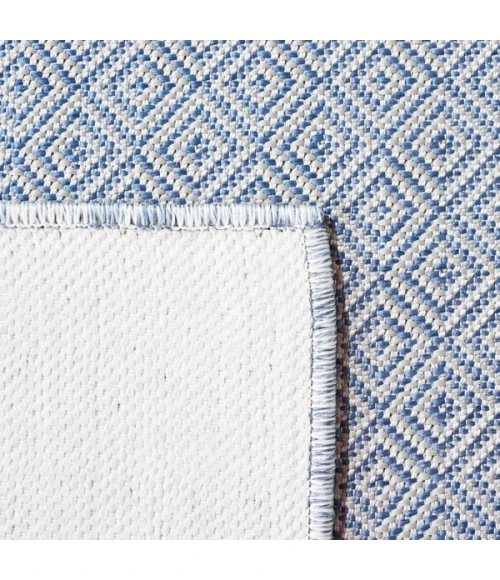 Safavieh Hampton Grey / Blue HTN230 5 ft. 1 in. X 7 ft. 6 in. Rectangle Rug