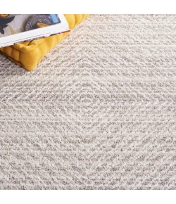 Safavieh Jade  Beige / Ivory JAD101 6 ft. 7 in. X 6 ft. 7 in. Round Rug
