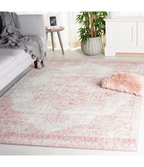 Safavieh Layla Ivory Grey / Pink LAY104 4 ft. 5 in. X 6 ft. 5 in. Rectangle Rug