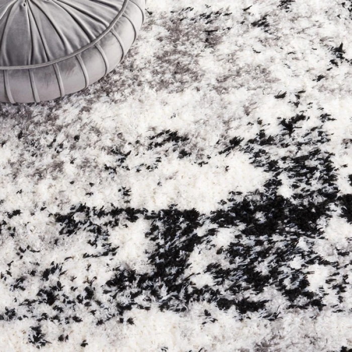 Safavieh Lindsay Shag Grey / Black Ivory LNS556 2 ft. 2 in. X 8 ft. Runner Rug