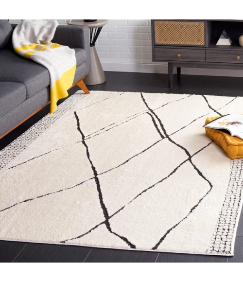 Safavieh Melody Ivory / Black MEL104 4 ft. X 6 ft. Rectangle Rug