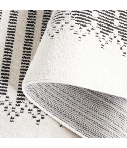 Safavieh Melody Ivory / Black MEL106 2 ft. 2 in. X 8 ft. Runner Rug