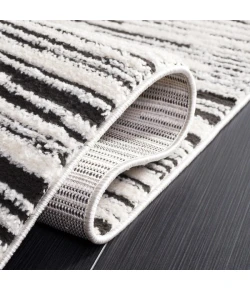 Safavieh Melody Ivory / Black MEL116 2 ft. 2 in. X 8 ft. Runner Rug