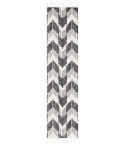 Safavieh Moroccan Tassel Ivory / Black MRT101 2 ft. 2 in. X 9 ft. Runner Rug